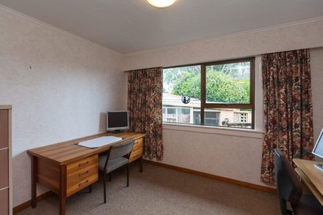 Photo of property in 4 Mission Street, Moturoa, New Plymouth, 4310