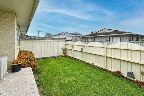 Photo of property in 3/50 Kenderdine Road, Papatoetoe, Auckland, 2025