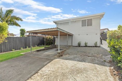 Photo of property in 2/25 Silver Creek Road, Weymouth, Auckland, 2103