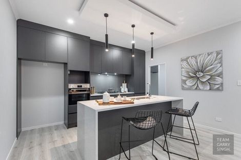 Photo of property in 2 Nanleen Rise, Manurewa, Auckland, 2105