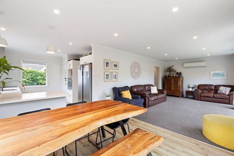 Photo of property in 6 Belgrave Place, Awapuni, Palmerston North, 4412