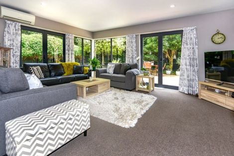 Photo of property in 4/44 London Street, Richmond, Christchurch, 8013