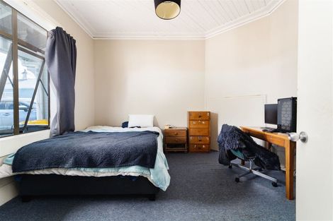 Photo of property in 12 Eglinton Road, The Glen, Dunedin, 9011