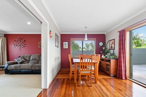 Photo of property in 112 Beerescourt Road, Beerescourt, Hamilton, 3200