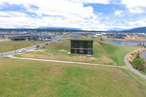 Photo of property in 17 Red Deer Place, Te Anau, 9600