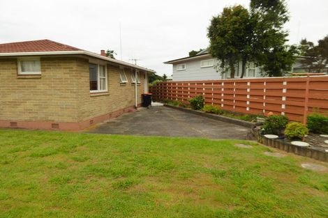 Photo of property in 7 Mahia Place, Kelvin Grove, Palmerston North, 4414