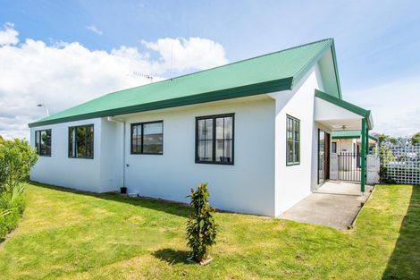 Photo of property in 1b London Place, Judea, Tauranga, 3110