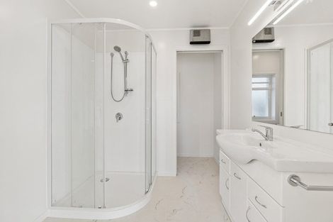 Photo of property in 128 Otakou Golf Course Road, Otakou, Dunedin, 9077