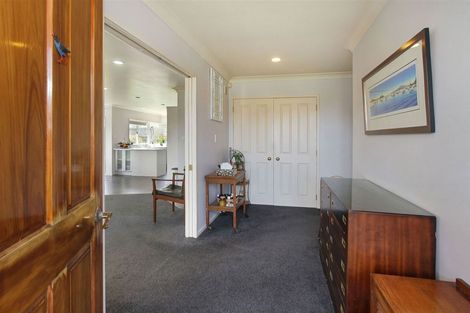 Photo of property in 1 Waimanawa Lane, Waiuku, 2123