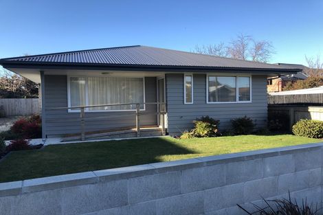 Photo of property in 12 Searells Road, Strowan, Christchurch, 8052