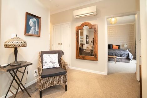 Photo of property in 55 Bowen Street, Cambridge, 3434