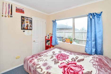 Photo of property in 405a Roscommon Road, Clendon Park, Auckland, 2103