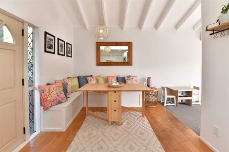 Photo of property in 1/28 Kestrel Heights, Arkles Bay, Whangaparaoa, 0932