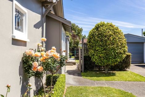 Photo of property in 12 Cheviot Street, Spreydon, Christchurch, 8024