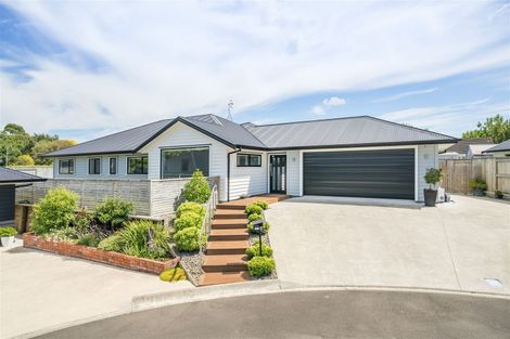 Photo of property in 5 Waimarama Court, Roslyn, Palmerston North, 4414