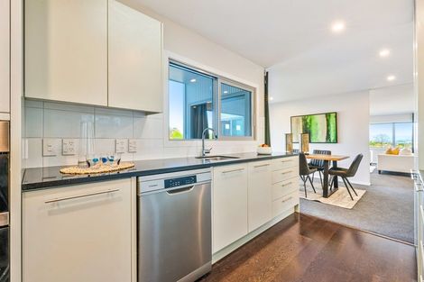 Photo of property in 44 Grenada Avenue, Forrest Hill, Auckland, 0620