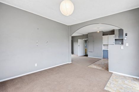 Photo of property in 2/72 Barton Street, Woolston, Christchurch, 8023