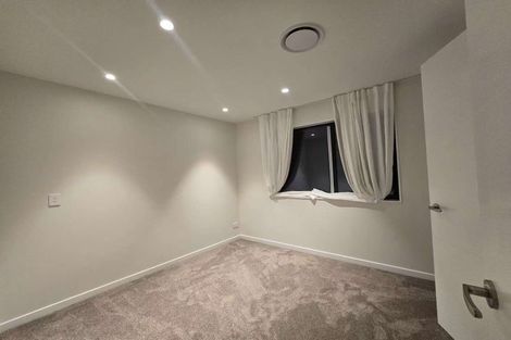 Photo of property in 14b Isobel Road, Greenhithe, Auckland, 0632
