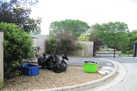 Photo of property in 37 Malaspina Place, Papatoetoe, Auckland, 2025