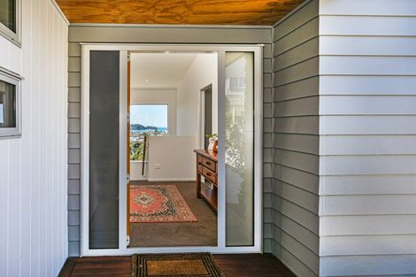 Photo of property in 111 Te Pamahue Drive, Whangamata, 3620