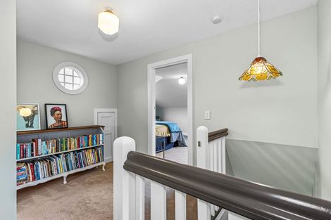 Photo of property in 119 Dyers Pass Road, Cashmere, Christchurch, 8022