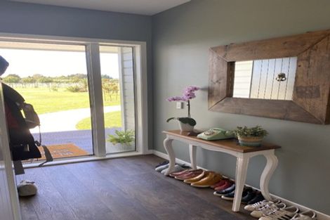 Photo of property in 22 Woven Stone Way, Ohau, Levin, 5570