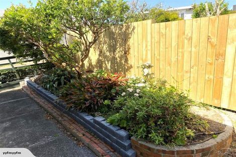 Photo of property in 1/41 Exmouth Road, Northcote, Auckland, 0627