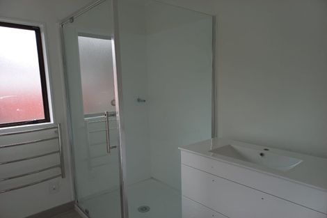 Photo of property in 5/37a Glengarry Road, Glen Eden, Auckland, 0602