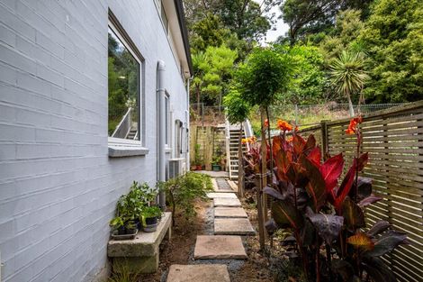 Photo of property in 17 Nimstedt Avenue, Oteha, Auckland, 0632