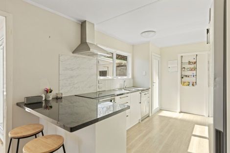 Photo of property in 8 Oleander Place, Bell Block, New Plymouth, 4312