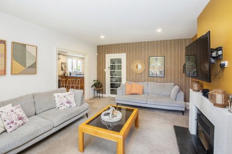 Photo of property in 31 Office Road, Merivale, Christchurch, 8014