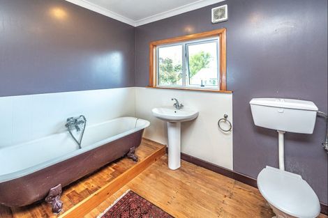 Photo of property in 150 No 2 Line, Okoia, Whanganui, 4572