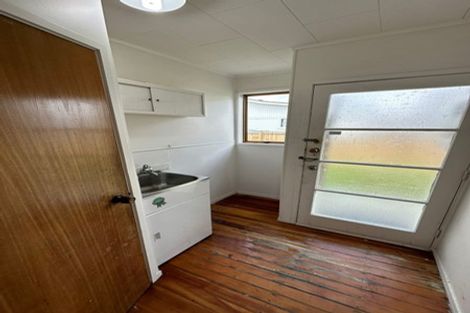 Photo of property in 180 Mahia Road, Wattle Downs, Auckland, 2103