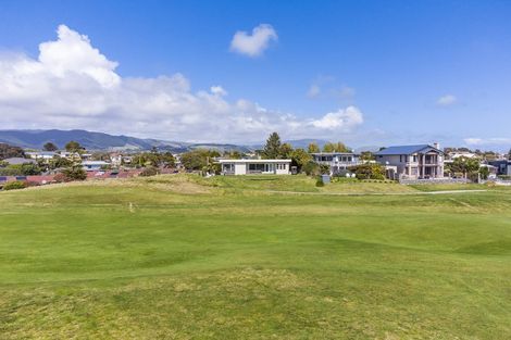 Photo of property in 15 Eatwell Avenue, Paraparaumu Beach, Paraparaumu, 5032