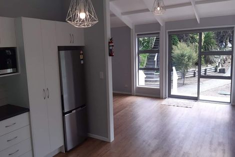 Photo of property in 17 Albert Street, Island Bay, Wellington, 6023