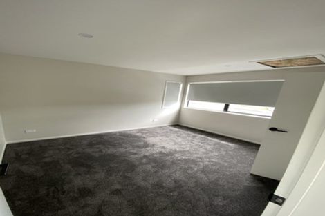 Photo of property in 36d Eastern Beach Road, Bucklands Beach, Auckland, 2012