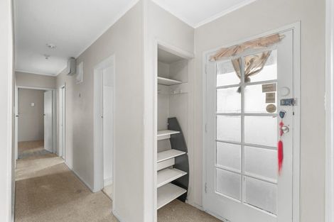 Photo of property in 8 Ballantyne Avenue, Upper Riccarton, Christchurch, 8041