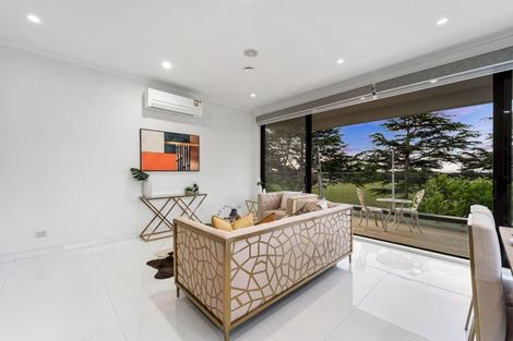 Photo of property in 36a Walker Road, Point Chevalier, Auckland, 1022