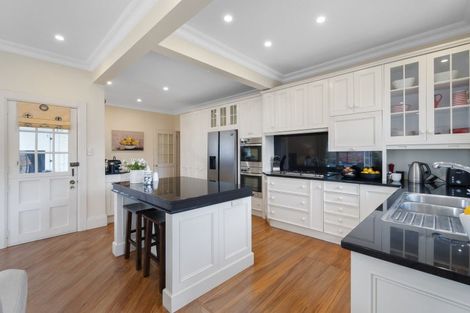 Photo of property in 74 Marne Street, Hokowhitu, Palmerston North, 4410