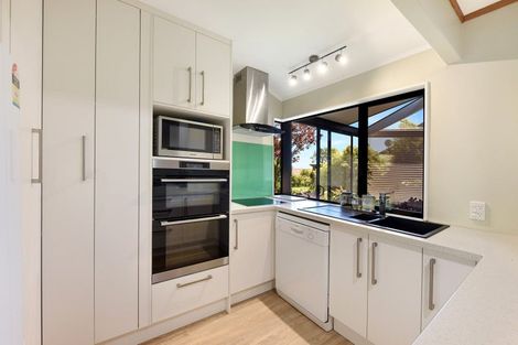 Photo of property in 2 Ruffell Place, Atawhai, Nelson, 7010