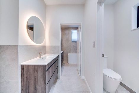 Photo of property in 8 Evergreen Parade, Rosehill, Papakura, 2113