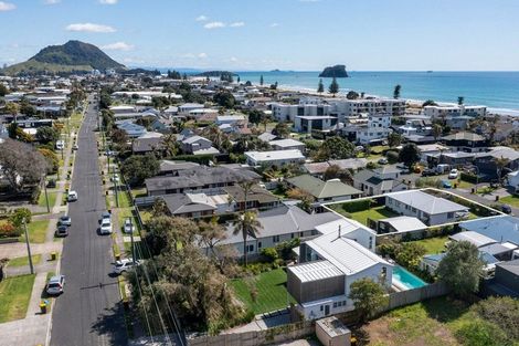 Photo of property in 18 Gordon Road, Mount Maunganui, 3116