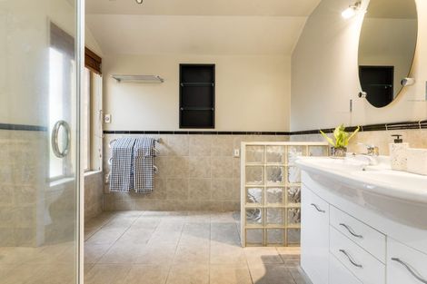 Photo of property in 12 Windsor Court, Rangiora, 7400