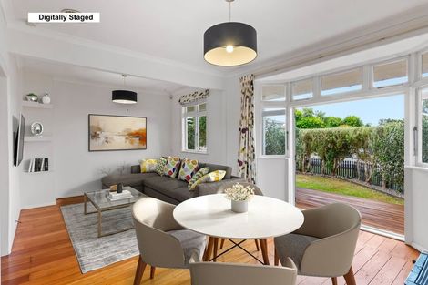 Photo of property in 50 Hollis Road, Paraparaumu Beach, Paraparaumu, 5032