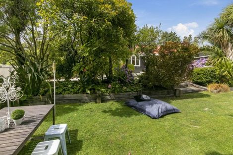 Photo of property in 2 Rowe Parade, Wainuiomata, Lower Hutt, 5014