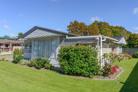 Photo of property in 95 Flaxmere Avenue, Flaxmere, Hastings, 4120