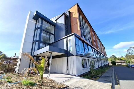 Photo of property in 13e/30 Westward Ho, Glen Eden, Auckland, 0602