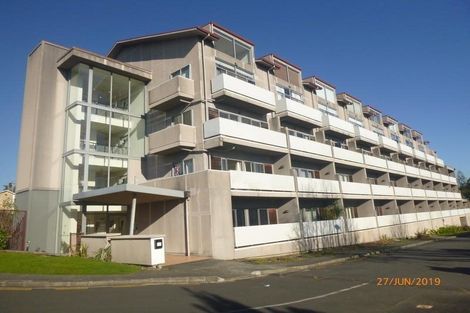 Photo of property in 7f/30 Westward Ho, Glen Eden, Auckland, 0602