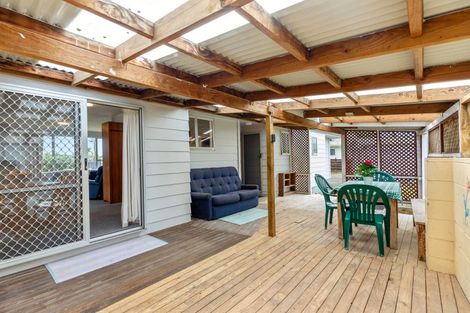Photo of property in 60 Eversham Road, Mount Maunganui, 3116