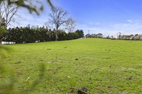 Photo of property in 24 Eagle Street, Welcome Bay, Tauranga, 3112